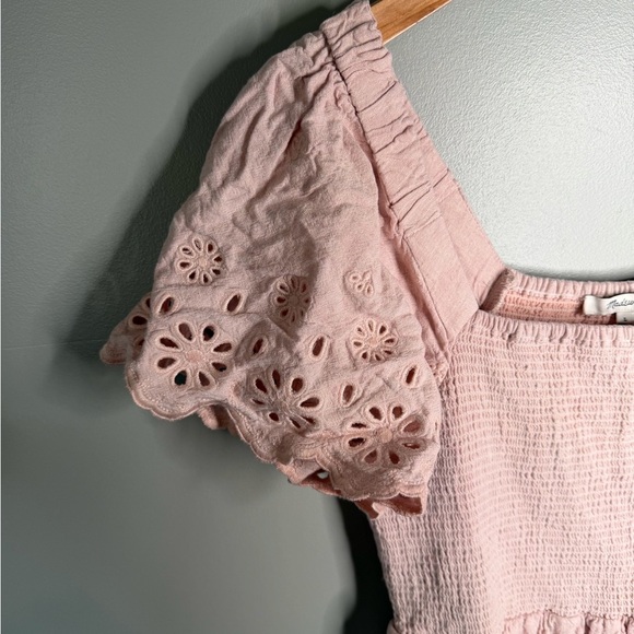 Madewell Linen-Blend Eyelet-Sleeve Lucie Smocked Midi Dress - Wisteria Dove - Picture 8 of 13